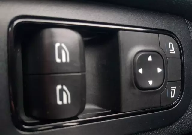 MERCEDES-BENZ Sprinter KONTENER 8EP 4,11x2,15x2,30 KLIMA 314 CDI MANUAL KRAJOWY AC 