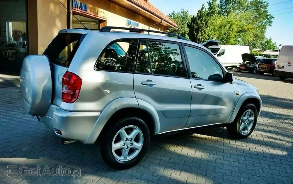 TOYOTA RAV4 2.0 D-4D 4x4