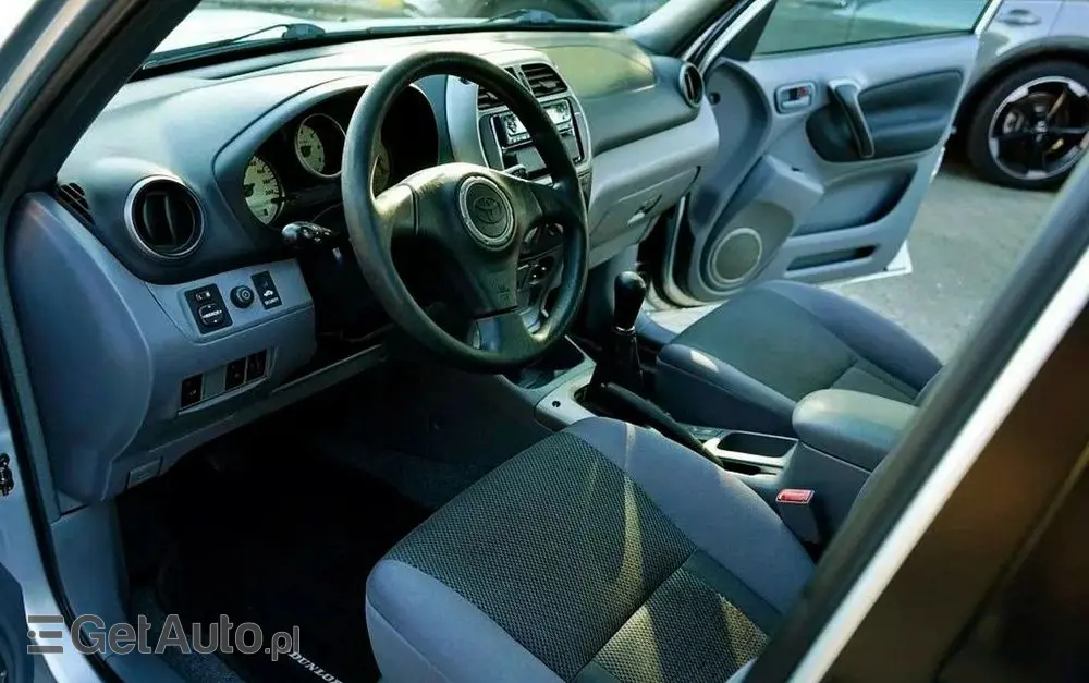 TOYOTA RAV4 2.0 D-4D 4x4