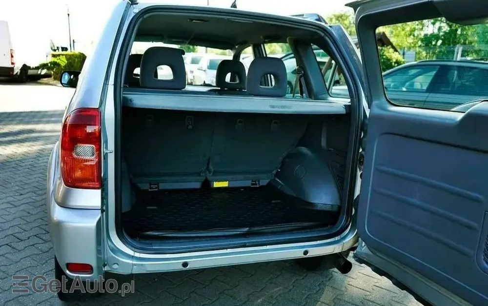 TOYOTA RAV4 2.0 D-4D 4x4