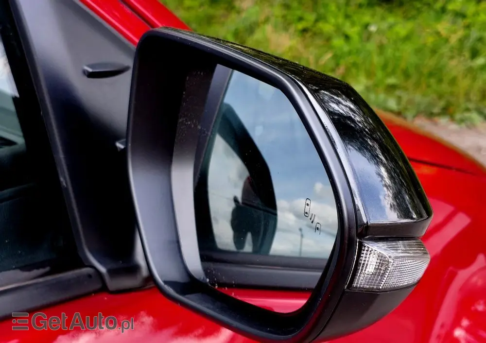 TOYOTA Yaris Hybrid 1.5 Premiere Edition