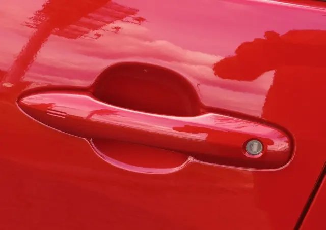 TOYOTA Yaris Hybrid 1.5 Premiere Edition