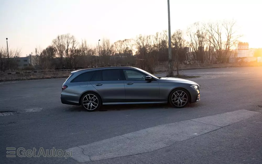 MERCEDES-BENZ Klasa E 400 d 4-Matic AMG