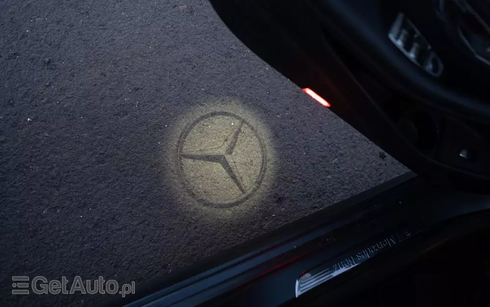 MERCEDES-BENZ Klasa E 400 d 4-Matic AMG