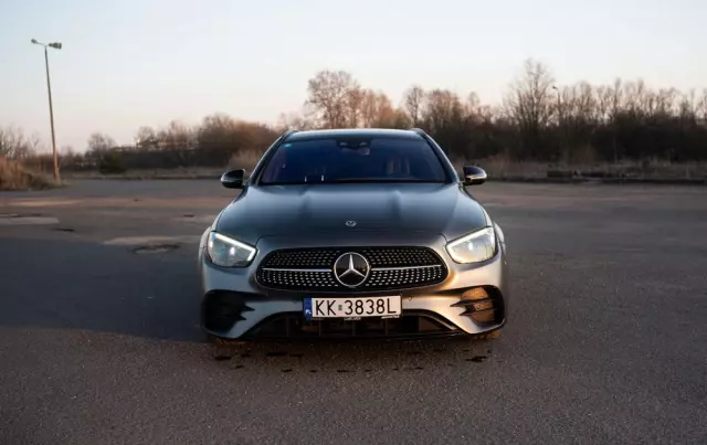 MERCEDES-BENZ Klasa E 400 d 4-Matic AMG