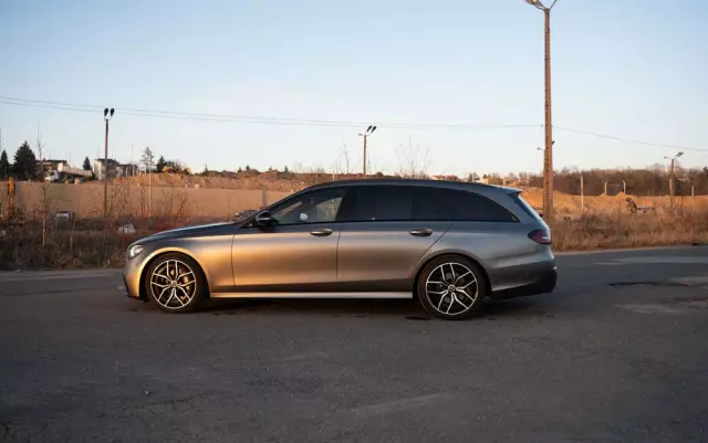 MERCEDES-BENZ Klasa E 400 d 4-Matic AMG