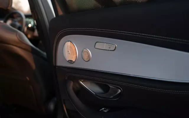 MERCEDES-BENZ Klasa E 400 d 4-Matic AMG