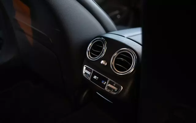 MERCEDES-BENZ Klasa E 400 d 4-Matic AMG