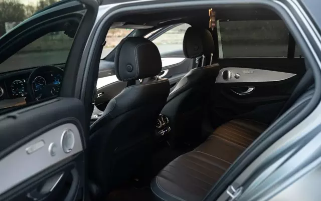 MERCEDES-BENZ Klasa E 400 d 4-Matic AMG