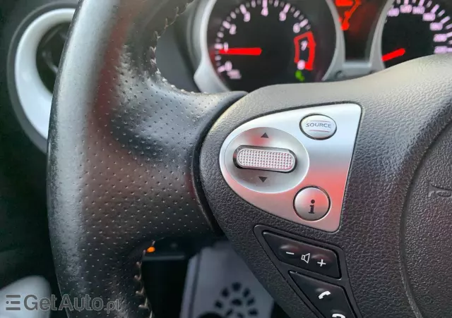 NISSAN Juke 1.2 DIG-T N-Connecta Dark Sound