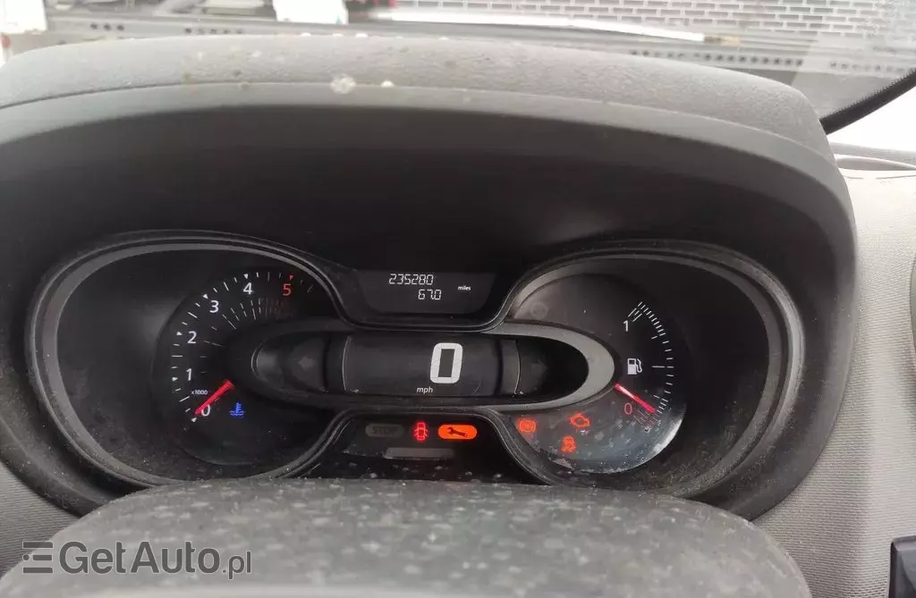 RENAULT Trafic 