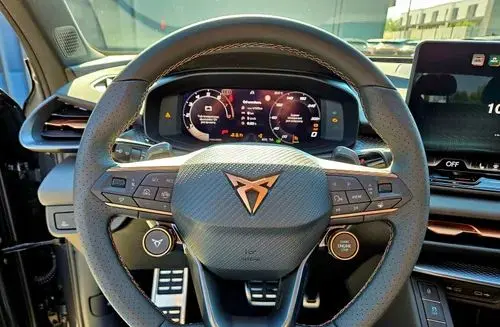 CUPRA Terramar 