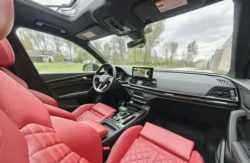 AUDI SQ5 