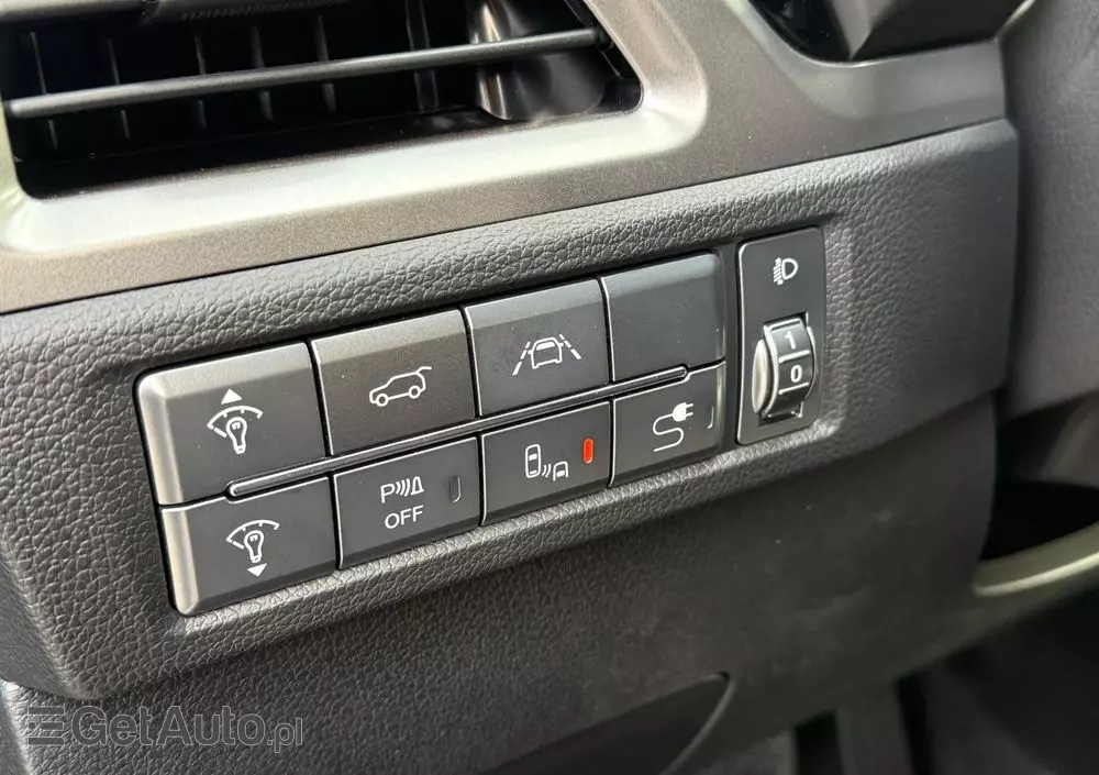 SSANGYONG/KGM Korando 1.5 T-GDI Sapphire 2WD