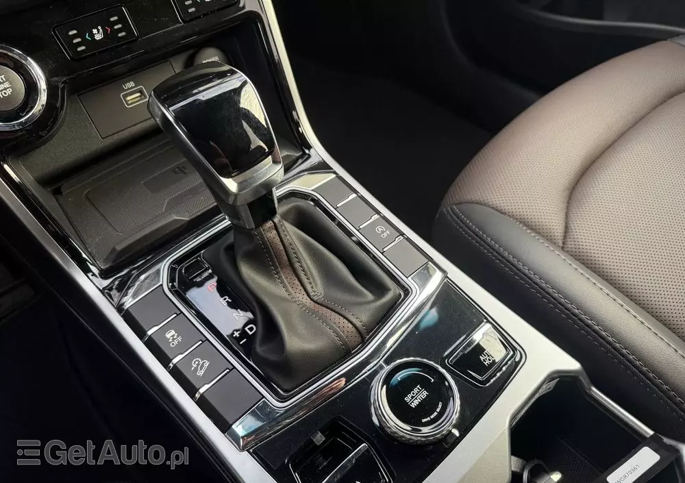 SSANGYONG/KGM Korando 1.5 T-GDI Sapphire 2WD