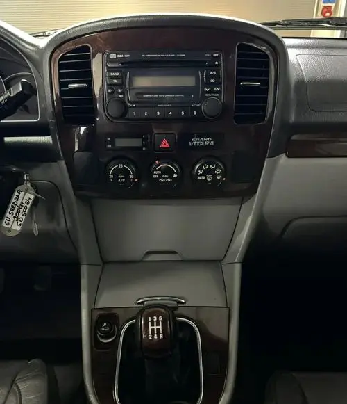 SUZUKI Grand Vitara 