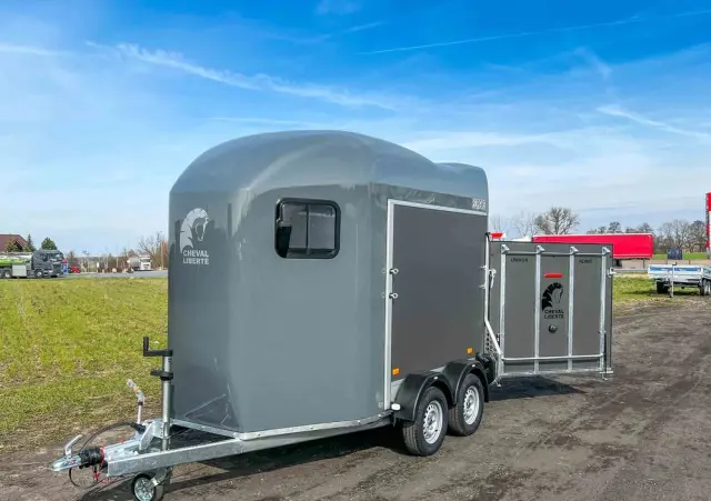 CHEVAL LIBERTE Przyczepa 