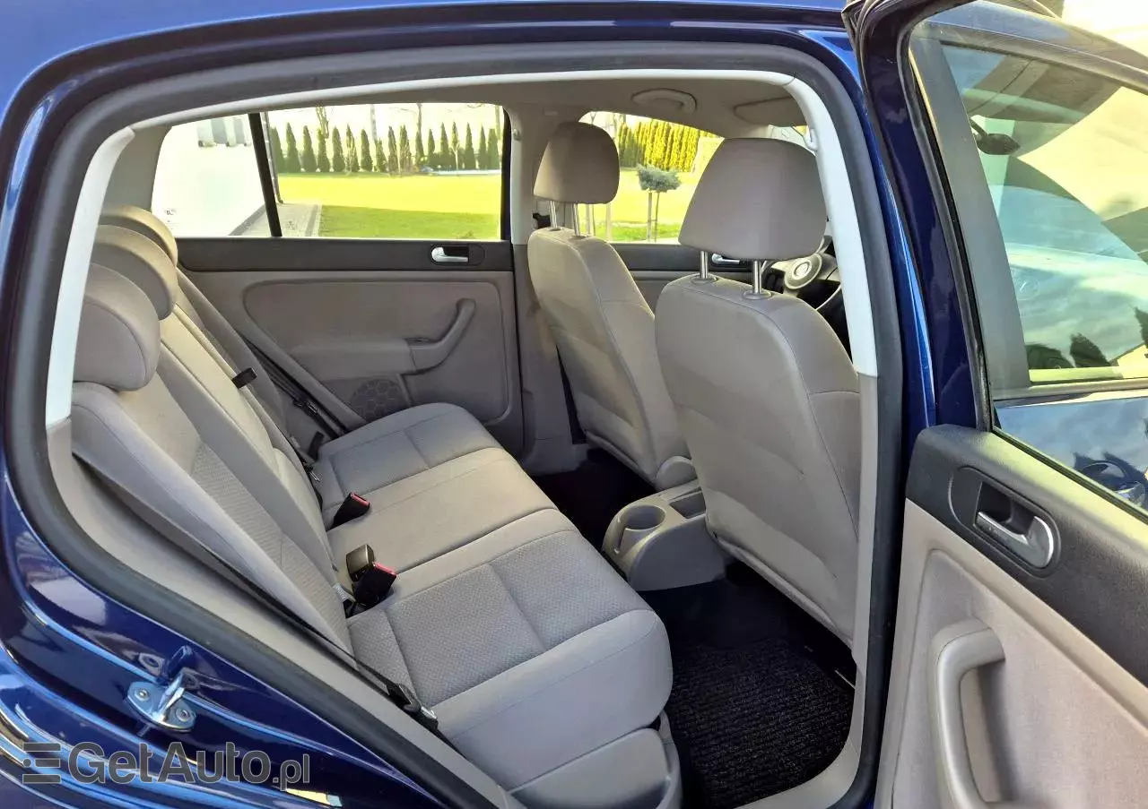 VOLKSWAGEN Golf Plus 