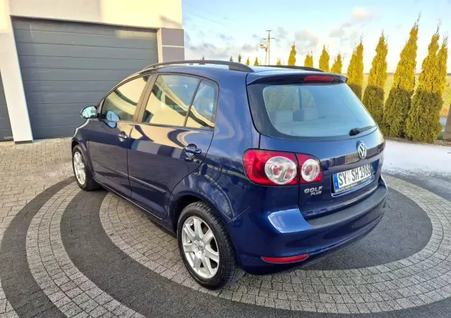 VOLKSWAGEN Golf Plus 