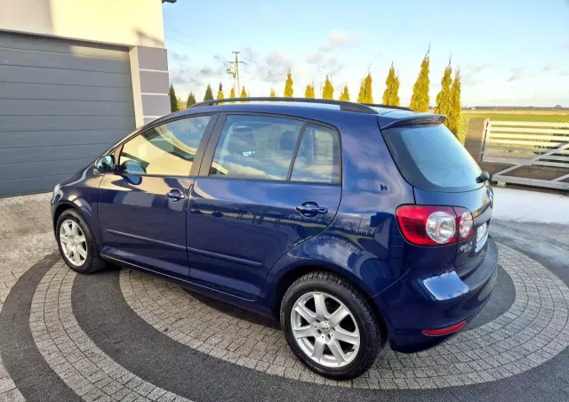 VOLKSWAGEN Golf Plus 