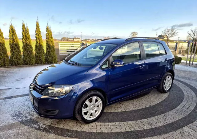 VOLKSWAGEN Golf Plus 