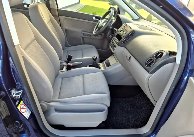 VOLKSWAGEN Golf Plus 