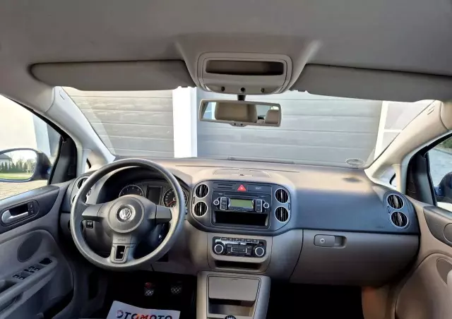 VOLKSWAGEN Golf Plus 