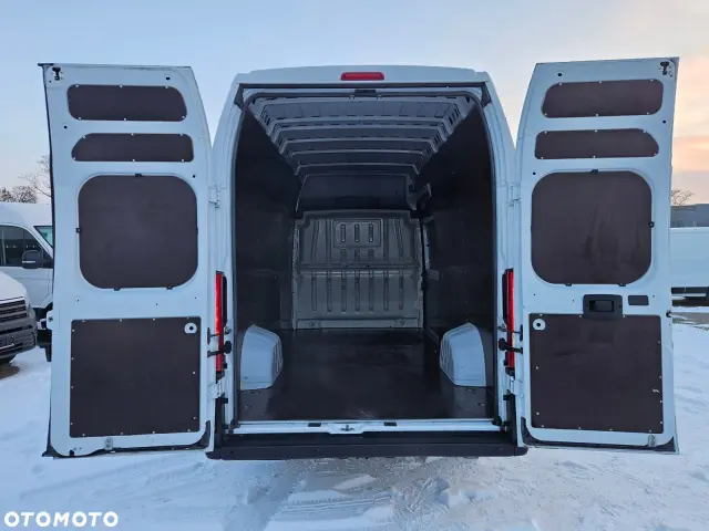 CITROËN Jumper 35+ L4H3 Club