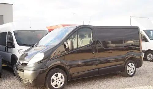 OPEL Vivaro 