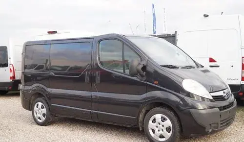 OPEL Vivaro 