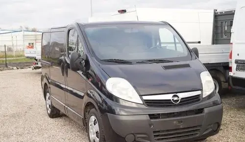OPEL Vivaro 