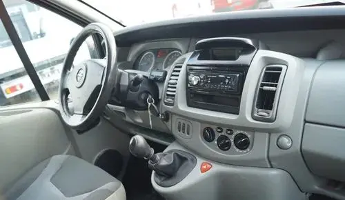 OPEL Vivaro 