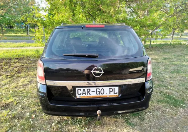 OPEL Astra 1.9 CDTI DPF Edition