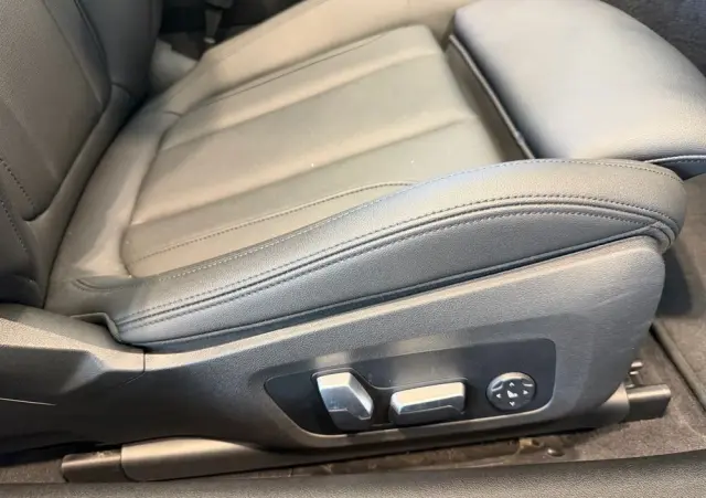 BMW Seria 4 430i xDrive M Sport sport