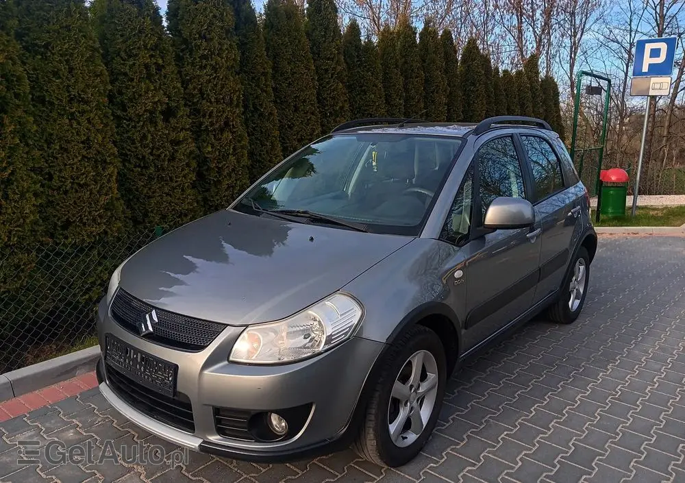 SUZUKI SX4 