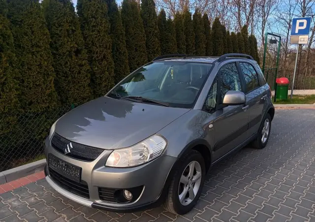 SUZUKI SX4 