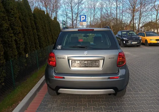 SUZUKI SX4 