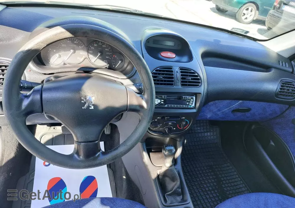 PEUGEOT 206 1.1 Husky