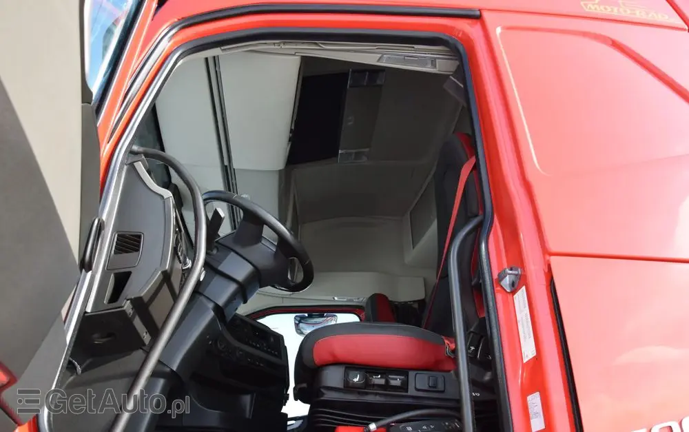 VOLVO FH500 / FULL ADR / HYDRAULIKA / EURO 6 / ACC / LEDY / ALUFELGI / FULL SPOILERY / SERWISOWANY / SPROWADZONY 