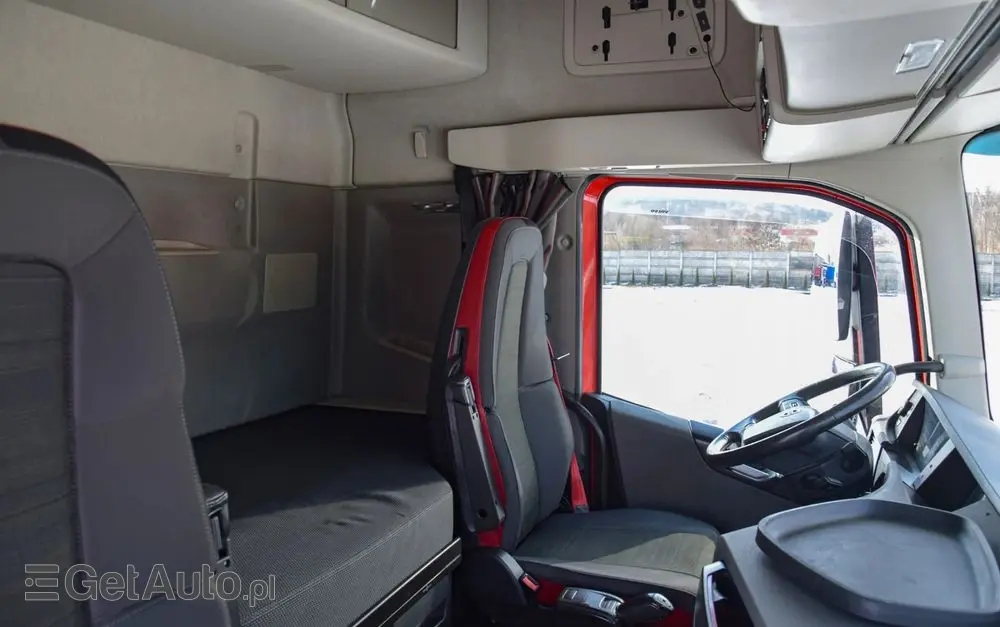 VOLVO FH500 / FULL ADR / HYDRAULIKA / EURO 6 / ACC / LEDY / ALUFELGI / FULL SPOILERY / SERWISOWANY / SPROWADZONY 