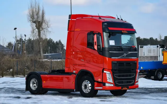 VOLVO FH500 / FULL ADR / HYDRAULIKA / EURO 6 / ACC / LEDY / ALUFELGI / FULL SPOILERY / SERWISOWANY / SPROWADZONY 