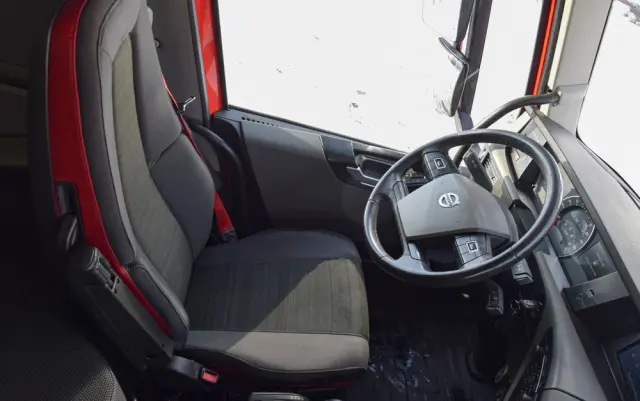 VOLVO FH500 / FULL ADR / HYDRAULIKA / EURO 6 / ACC / LEDY / ALUFELGI / FULL SPOILERY / SERWISOWANY / SPROWADZONY 