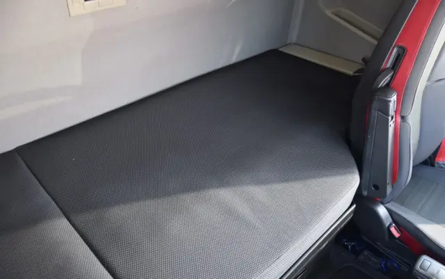 VOLVO FH500 / FULL ADR / HYDRAULIKA / EURO 6 / ACC / LEDY / ALUFELGI / FULL SPOILERY / SERWISOWANY / SPROWADZONY 