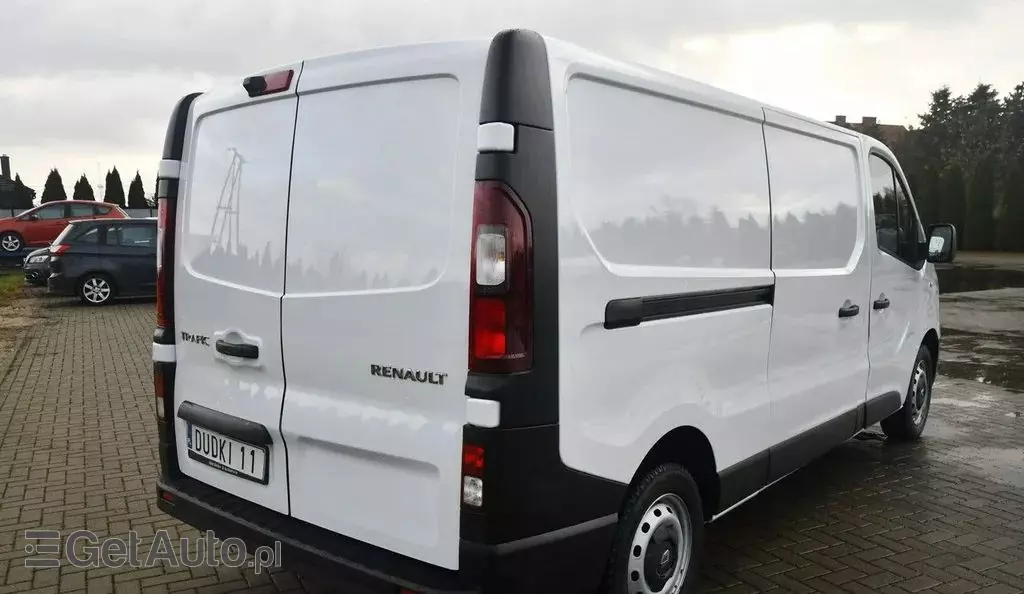 RENAULT Trafic 