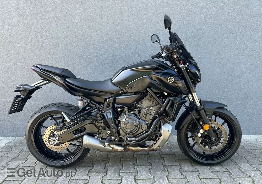 YAMAHA MT 