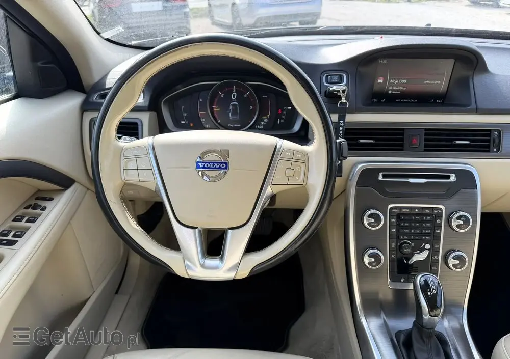 VOLVO S80 D4 Drive-E Momentum