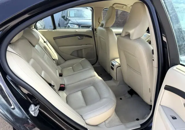 VOLVO S80 D4 Drive-E Momentum