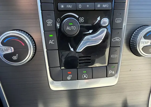 VOLVO S80 D4 Drive-E Momentum