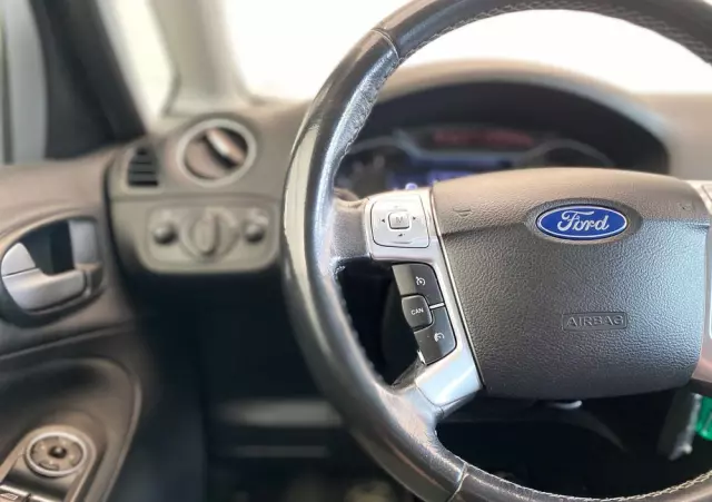 FORD S-Max 2.0 TDCi DPF Trend