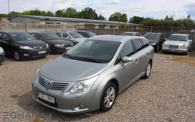 TOYOTA Avensis 